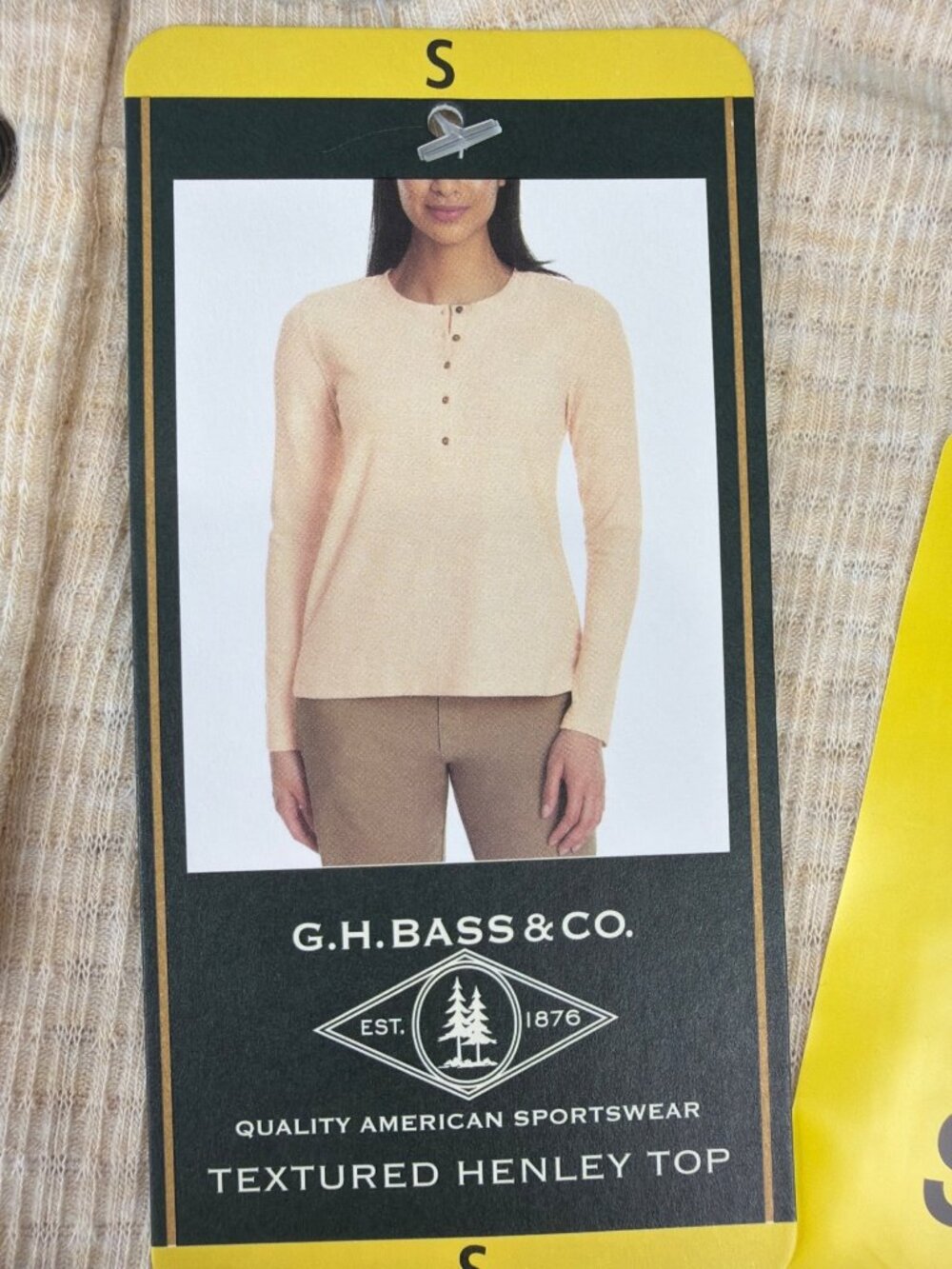 G.H. Bass & Co. Textured Henley Top In Tan - Women - Small Size - Long Sleeve Ca - Picture 3 of 4